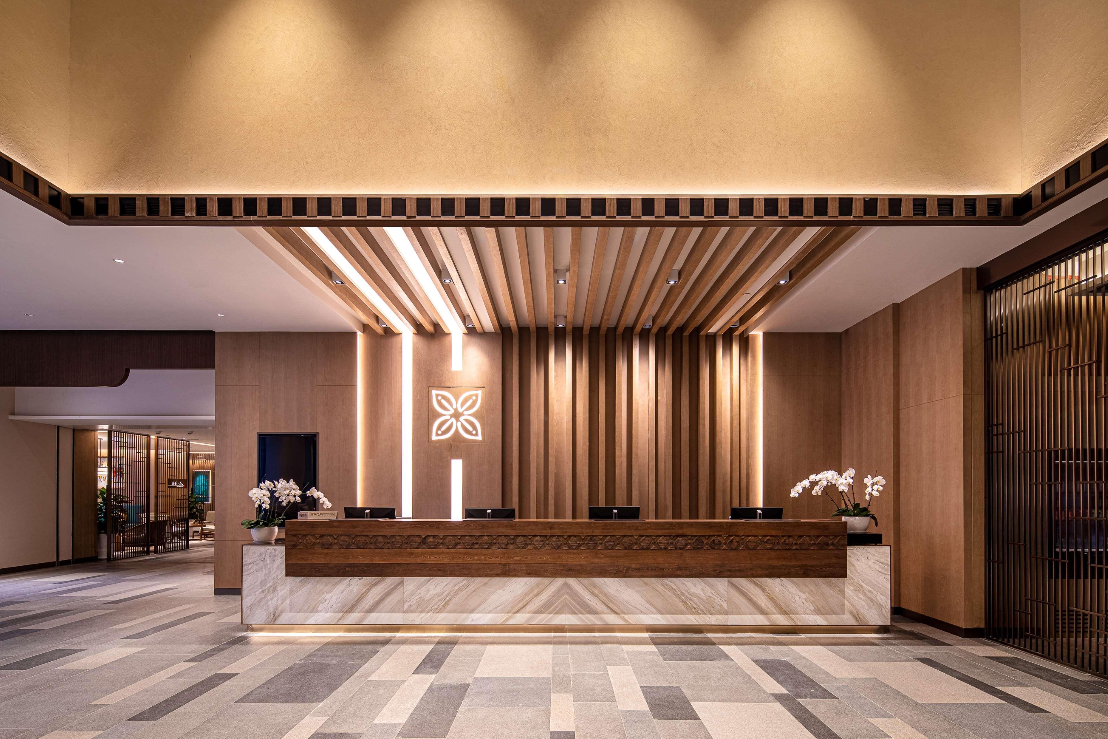 Hilton Jiuzhaigou Resort Zhangzha Town Екстер'єр фото