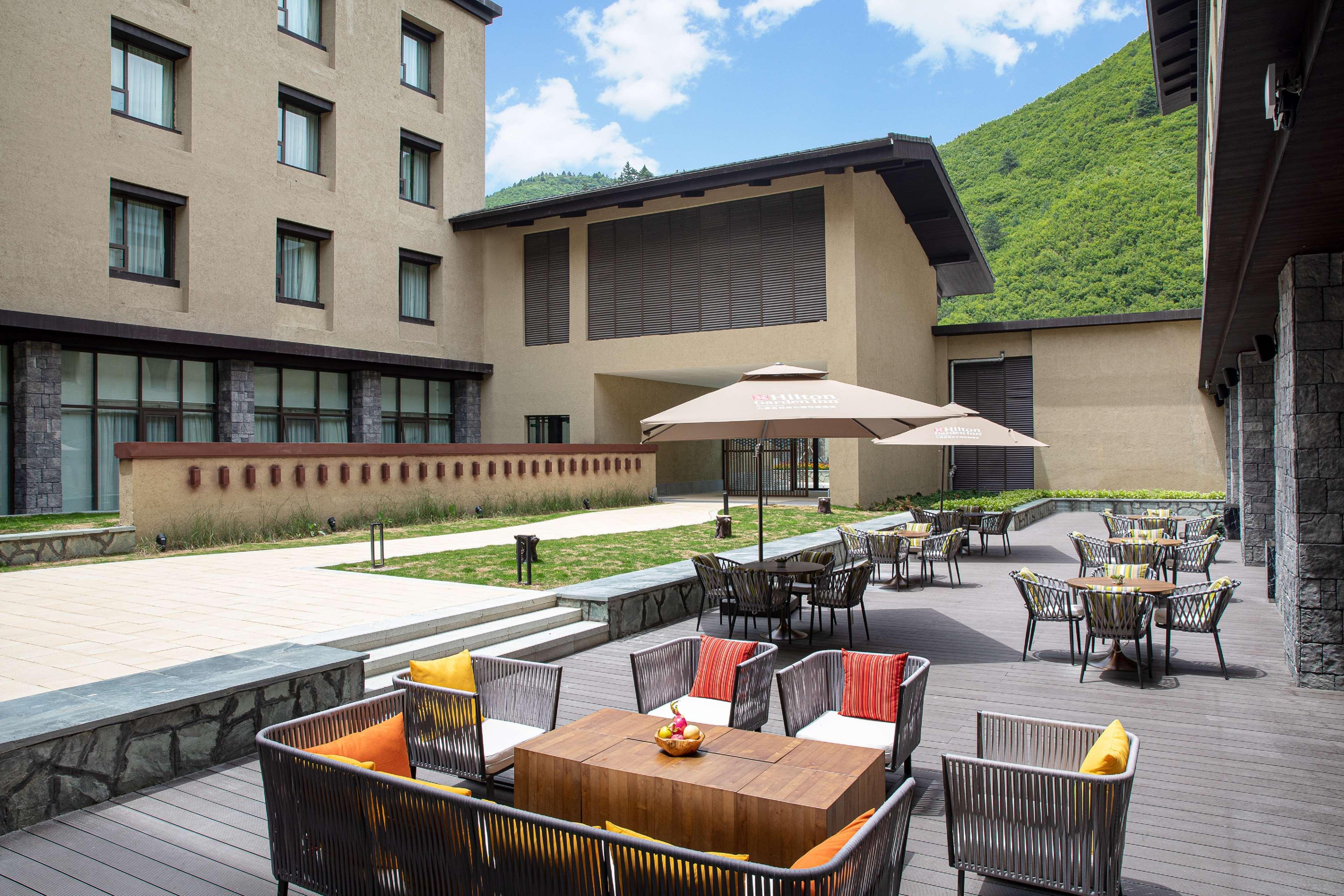 Hilton Jiuzhaigou Resort Zhangzha Town Екстер'єр фото